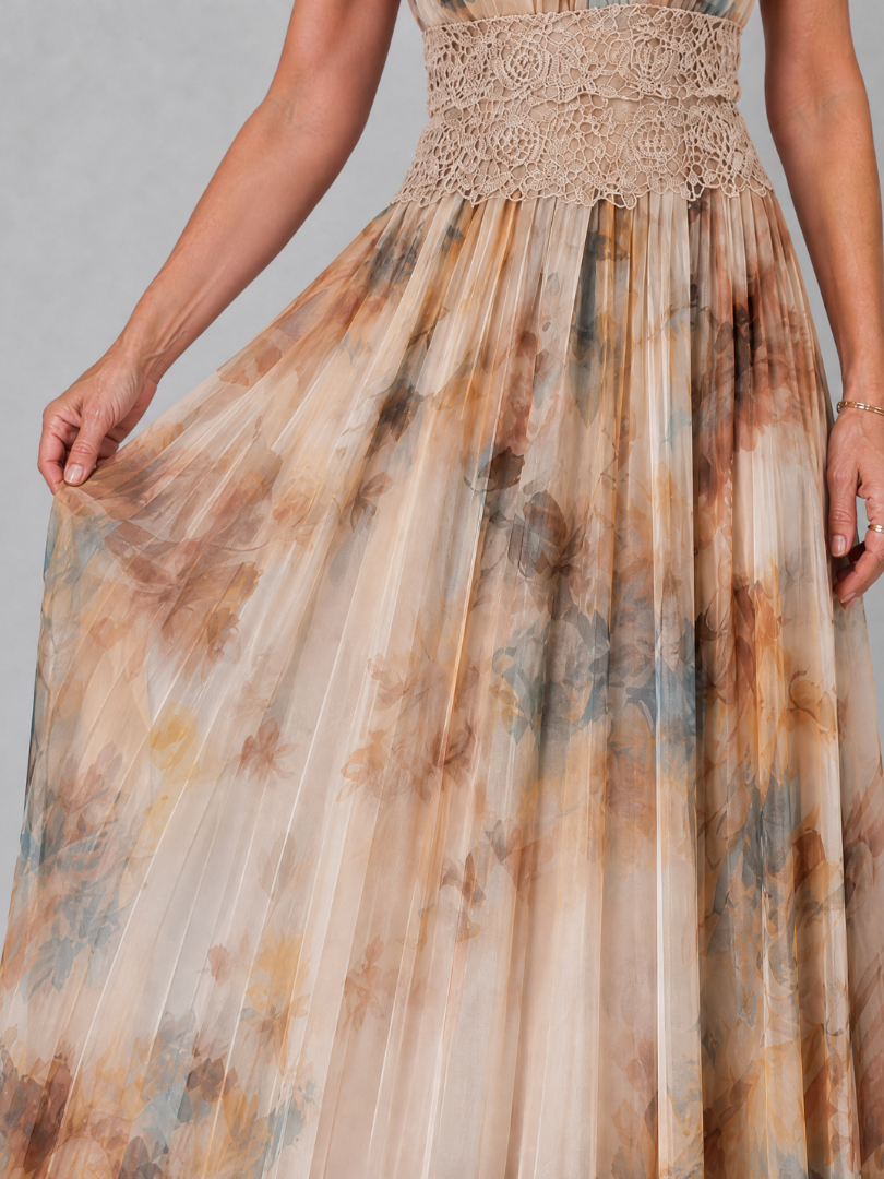 Elavenue Halter Neck Waist Maxi Dress